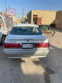 تۆیۆتا کراون